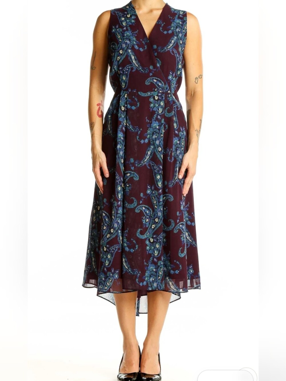 Cabi Burgundy Paisley Print Sleeveless Midi Dress